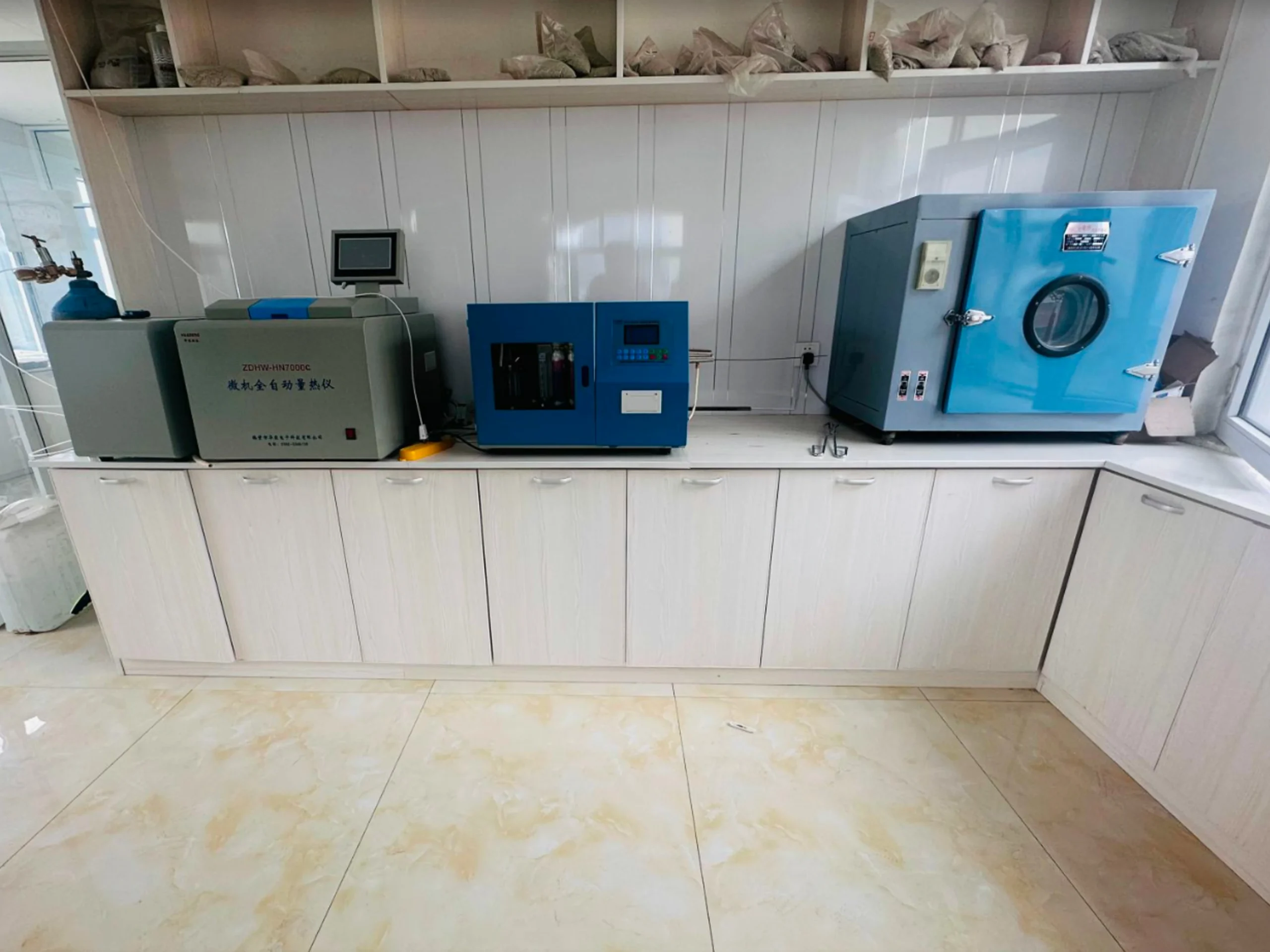 Kontrol kualitas pasir kucing