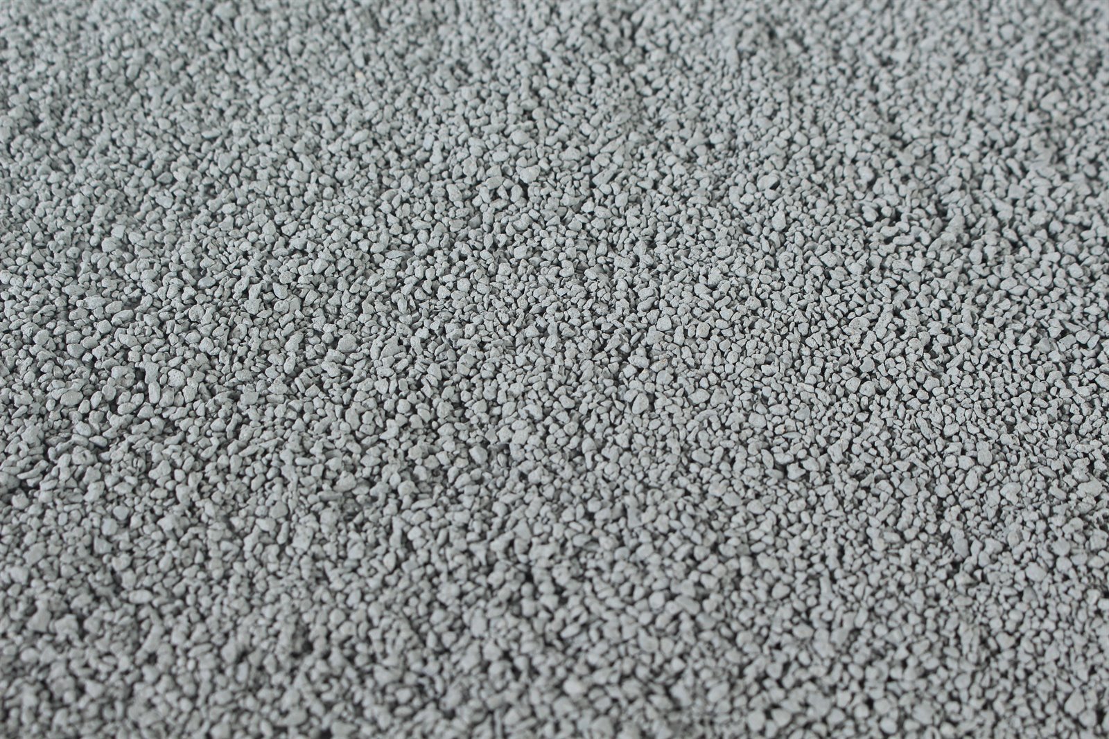 butiran pasir kucing bentonite Blue Diamond No. 1 0,5-2 mm