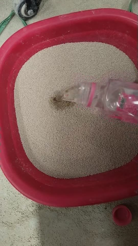 Video produk untuk pasir bentonite