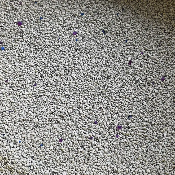 Little Blue Mineral pasir bentonite
